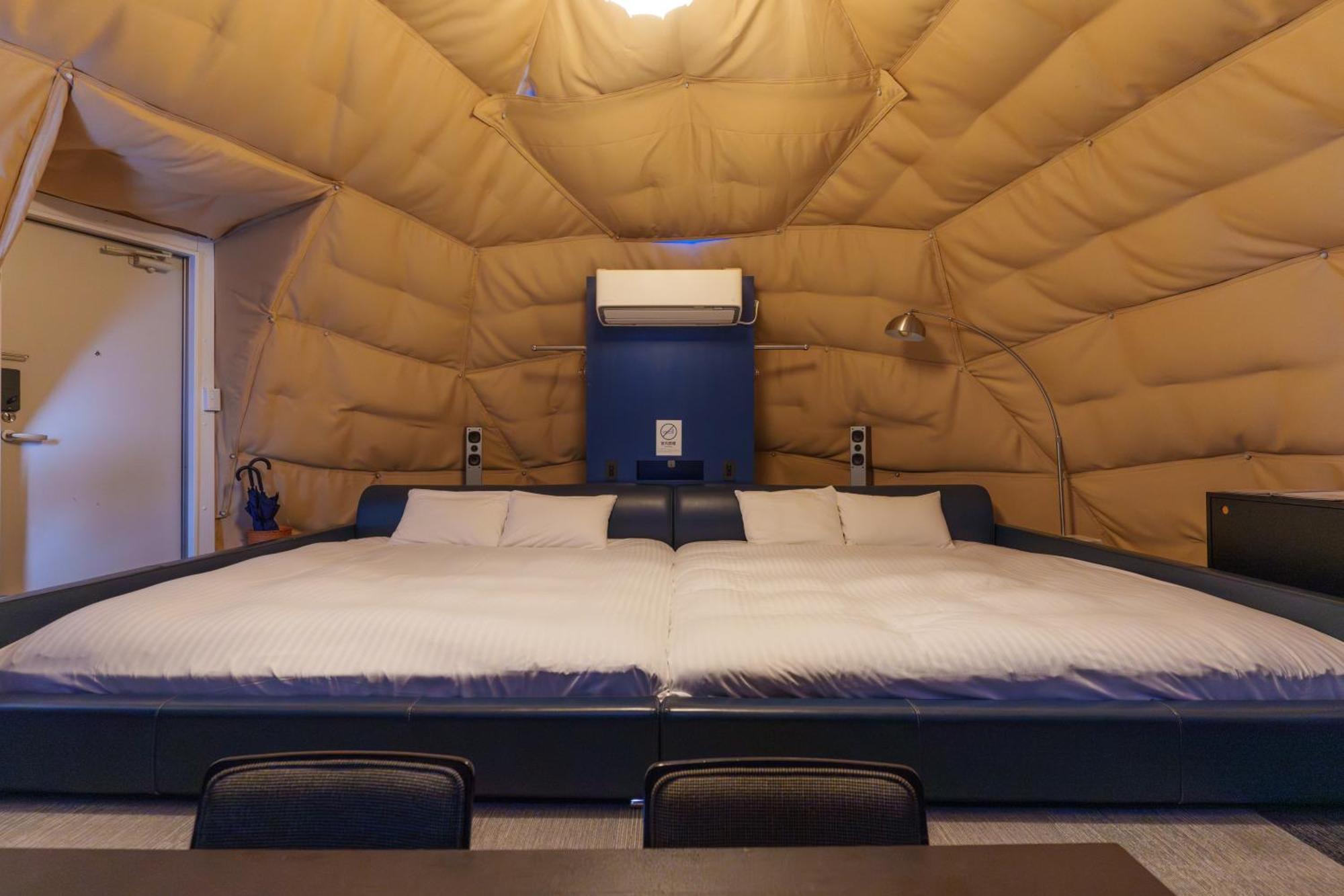 Tent